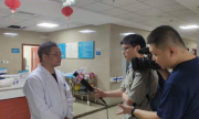 “著名眼科学专家谢立信院士到潍坊医学院附属医院指导从业并作报告”